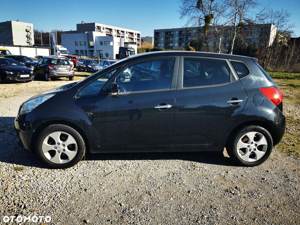 Kia Venga 1.6 CRDi 128 Business Line - 6
