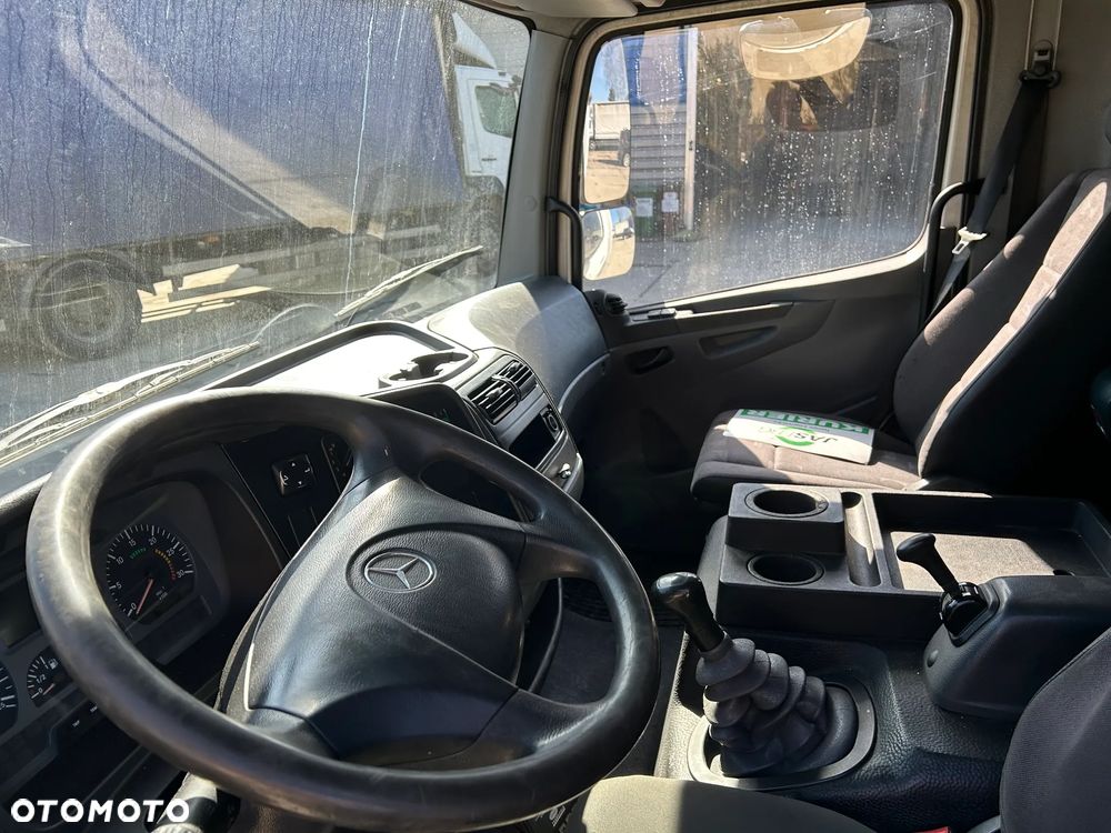Mercedes-Benz ATEGO - 9