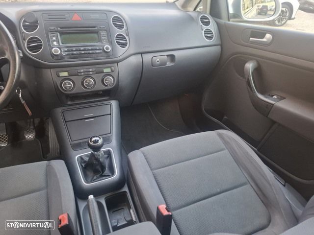 VW Golf Plus 1.9 TDi Trendline AC - 10