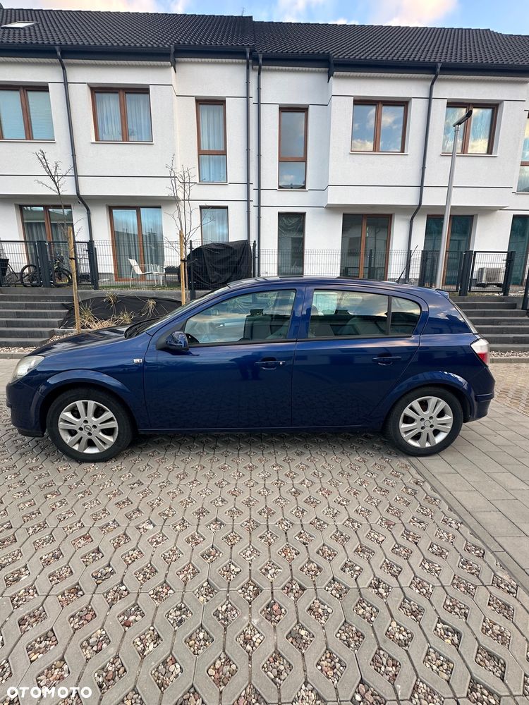 Opel Astra 1.6 Cosmo - 3