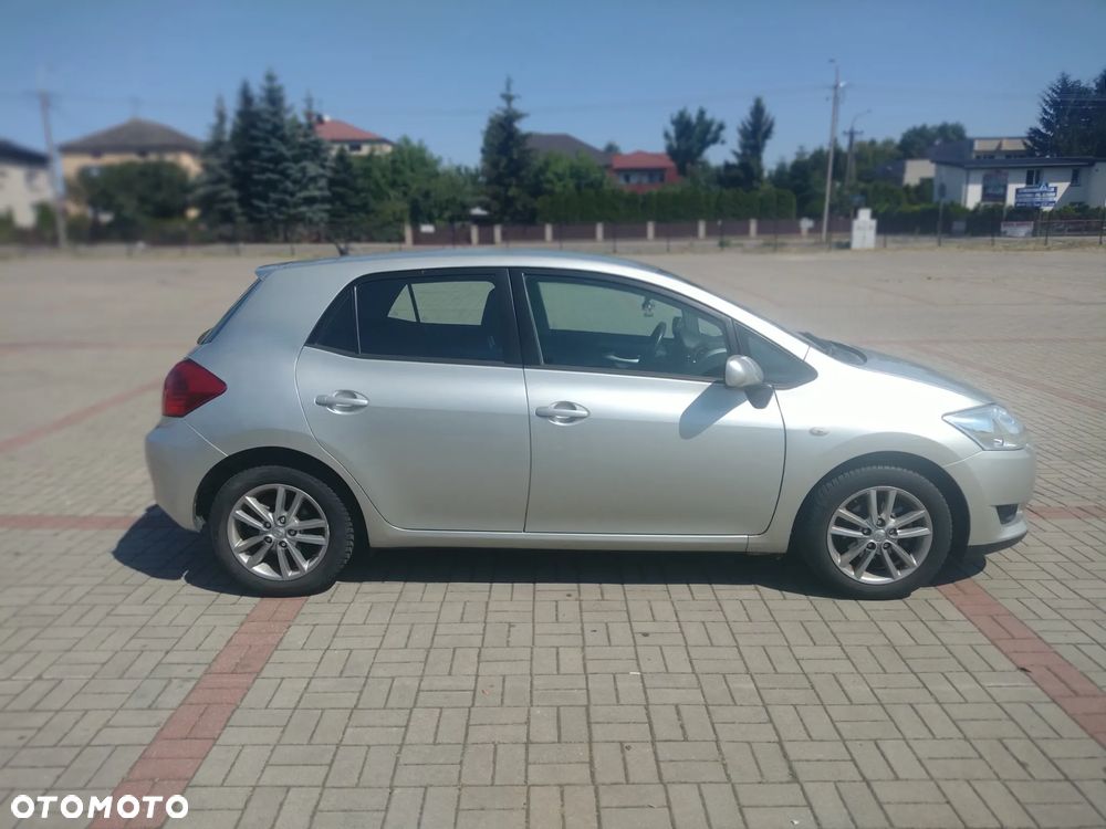 Toyota Auris 1.6 2010 - 4