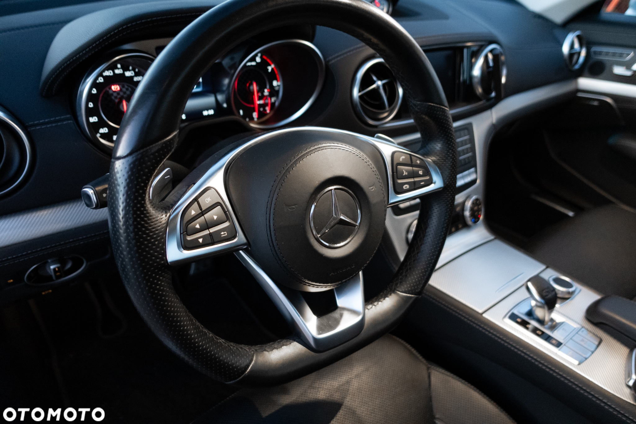 Mercedes-Benz SL 400 9G-TRONIC - 9