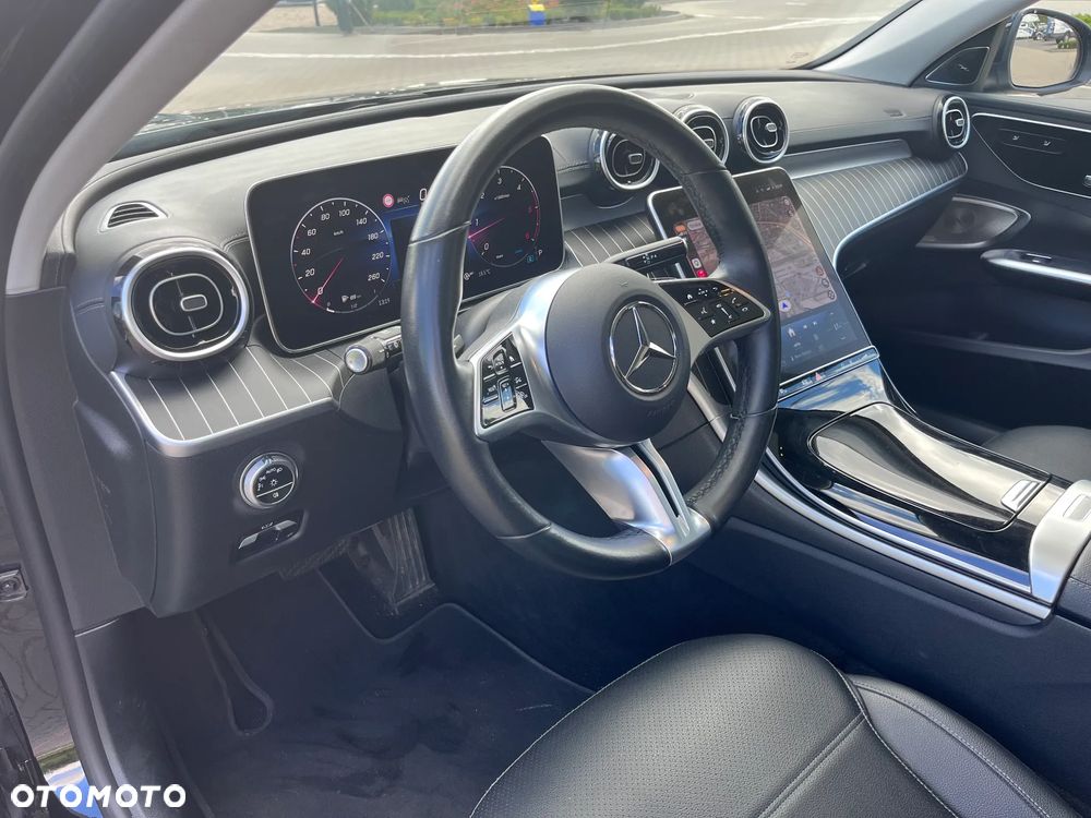 Mercedes-Benz Klasa C 220 d 4Matic 9G-TRONIC Avantgarde - 21