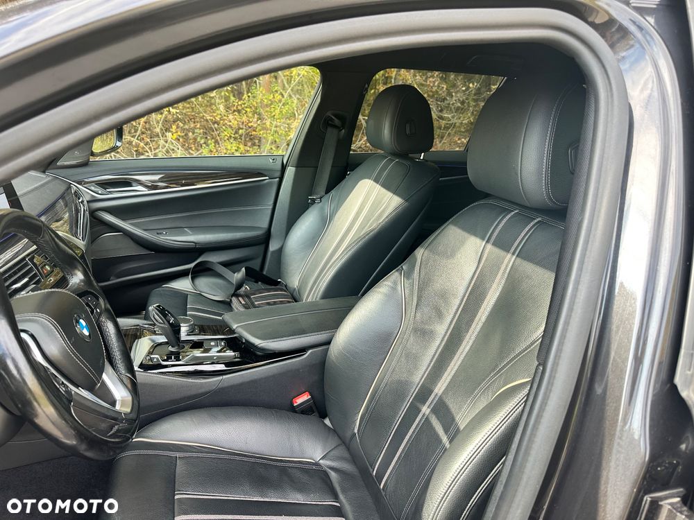 BMW Seria 5 - 22
