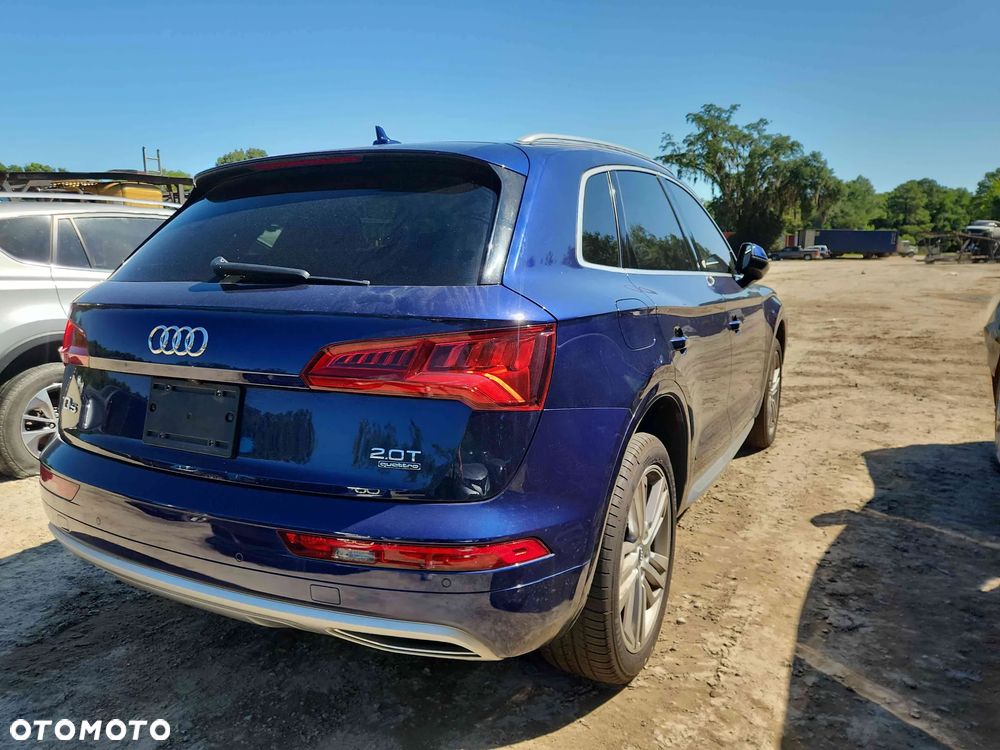 Audi Q5 2.0 TFSI Quattro S tronic design - 4