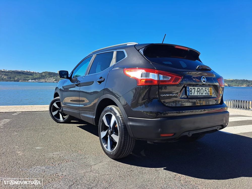 Nissan Qashqai 1.5 dCi N-Connecta 18 - 4