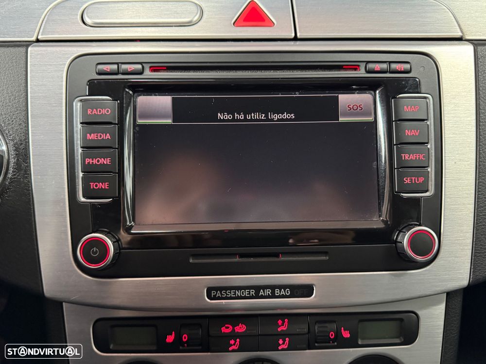 VW Passat Variant 2.0 TDI Highline - 40