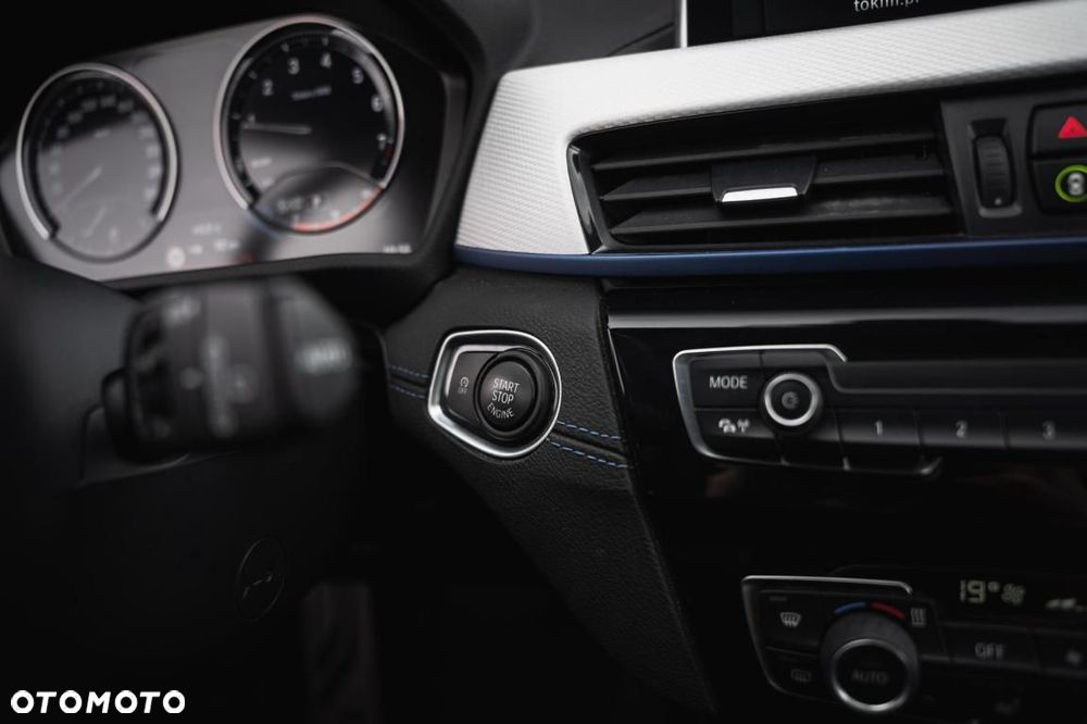 BMW X1 - 24