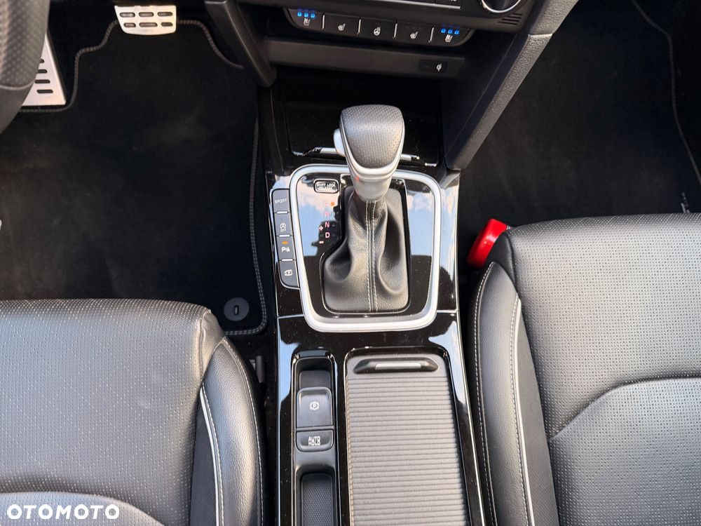 Kia ProCeed 1.5 T-GDI DCT7 OPF GT LINE - 17