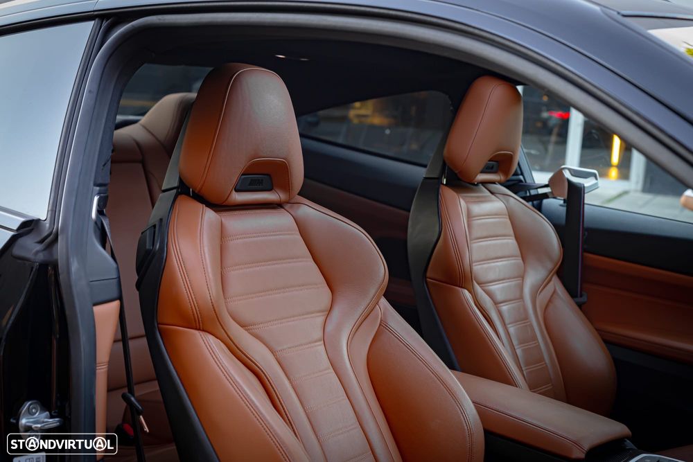 BMW M440 i xDrive Pack 50 anos M - 21