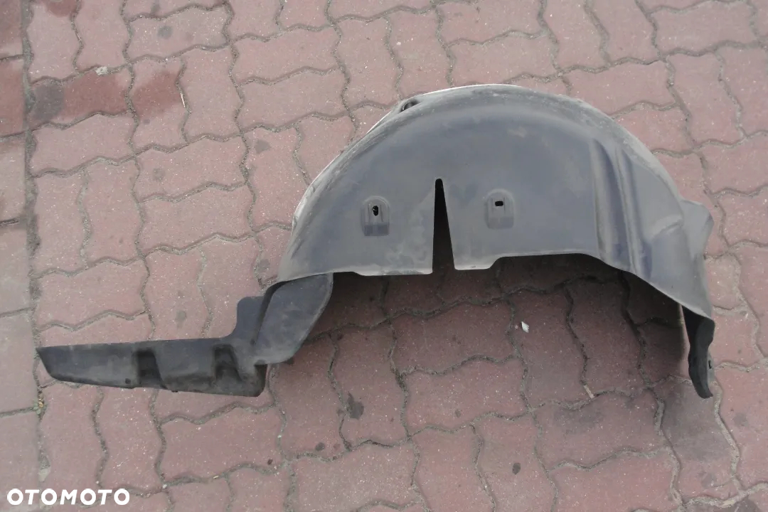 NADKOLE PRAWY TYŁ RENAULT MEGANE III KOMBI - 2