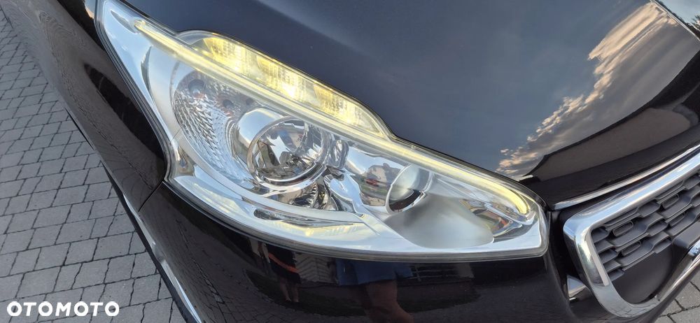 Peugeot 208 1.2 VTi Style - 24