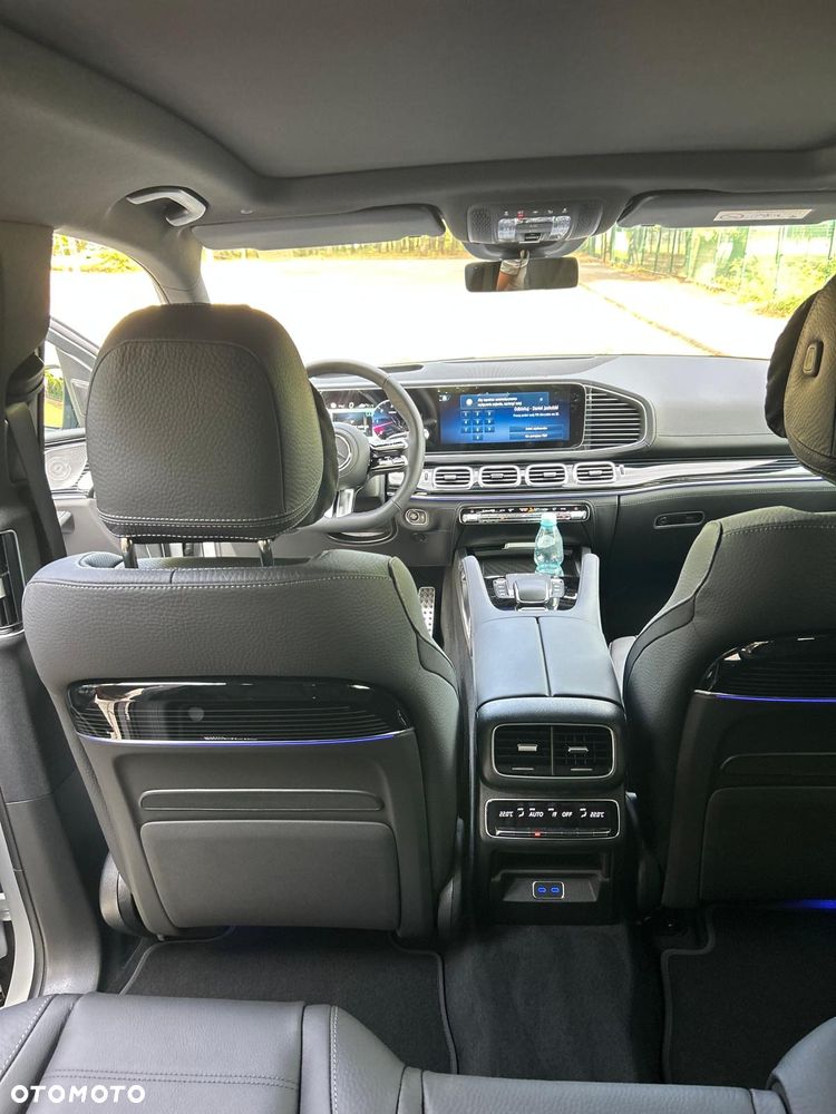 Mercedes-Benz GLS - 8