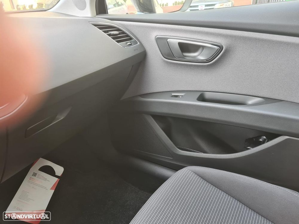 SEAT Leon 1.0 ETSI Style DSG - 5