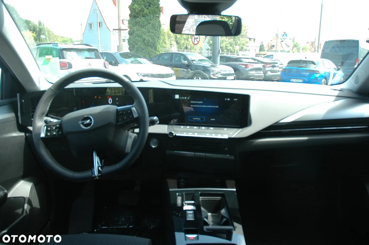 Opel Astra VI 1.2 T Edition S&S - 4