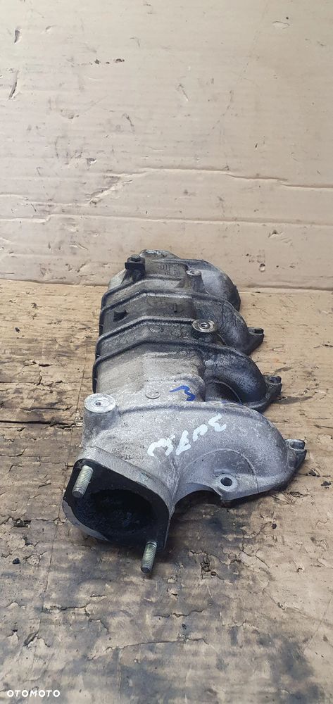 Kolektor ssący Peugeot 307 2.0 HDI 9635616310 - 3