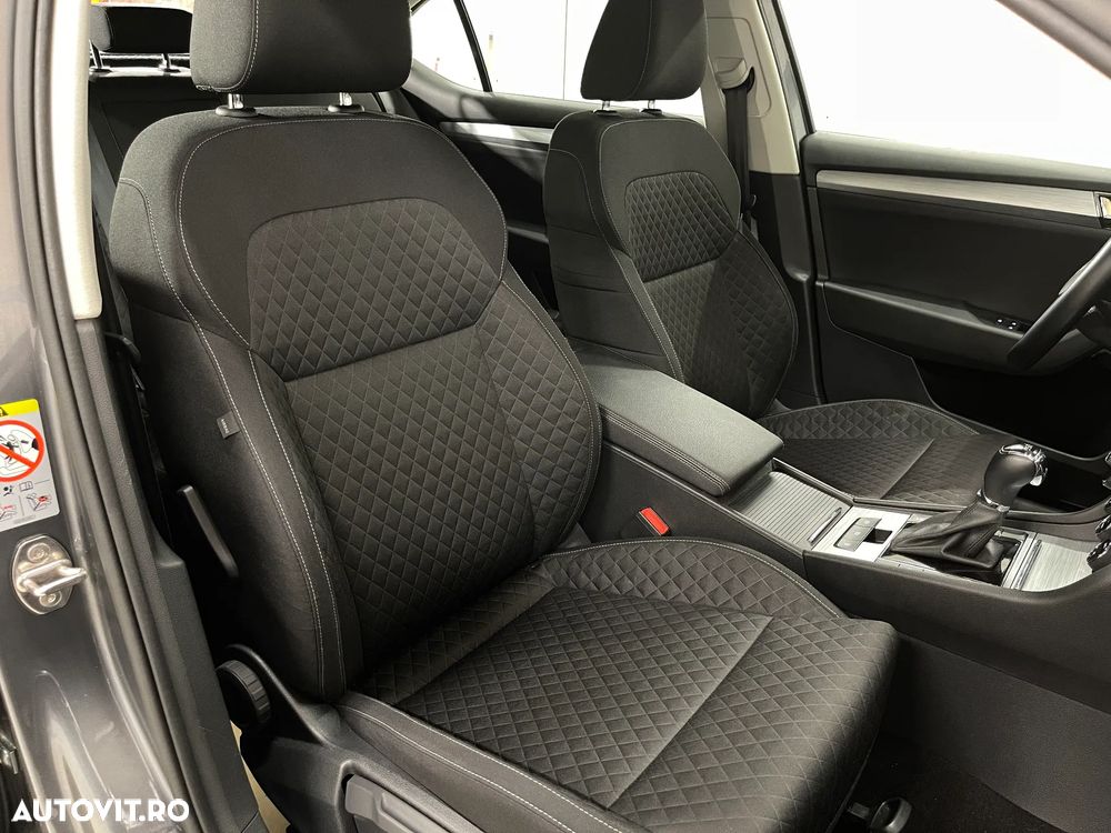 Skoda Superb 2.0 TDI DSG Ambition - 10