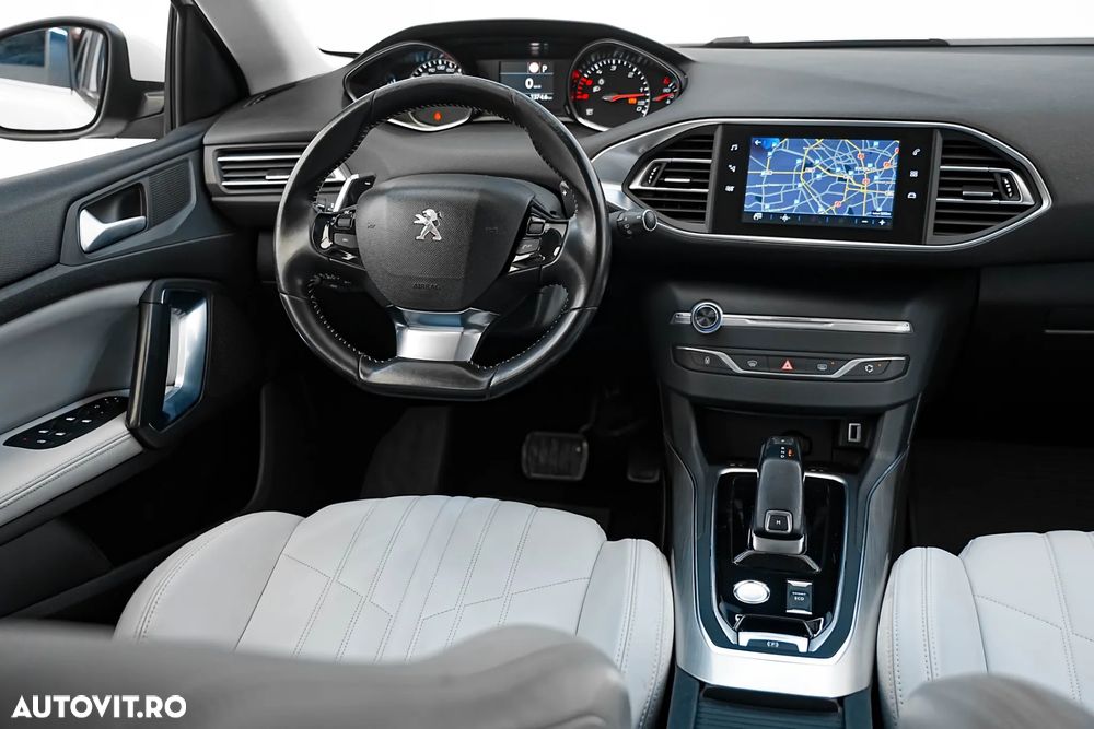 Peugeot 308 SW BlueHDi 130 EAT8 Stop & Start GT Pack - 7