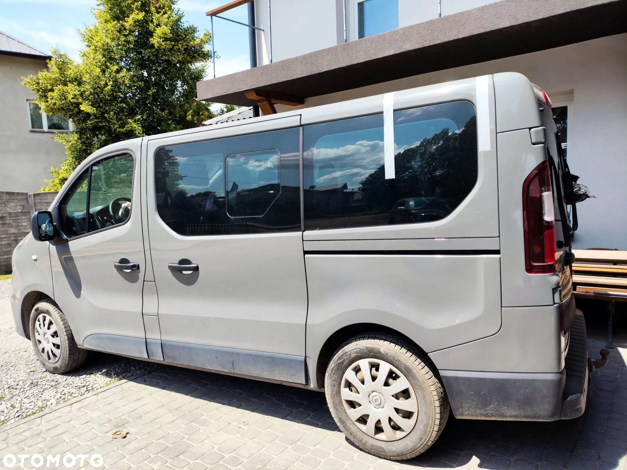 Renault Trafic - 10
