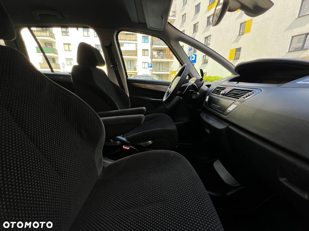 Citroën C4 Picasso - 9