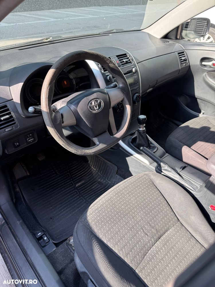 Toyota Corolla 1.4 D-4D Terra - 12