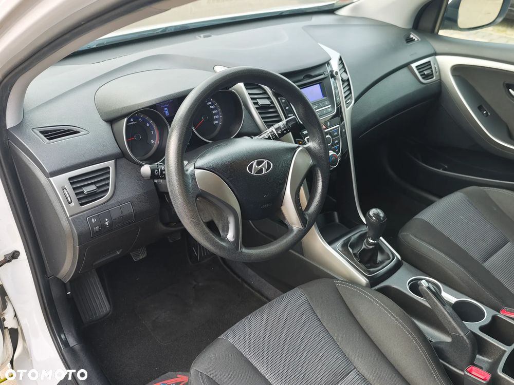 Hyundai i30 1.4 Classic - 23
