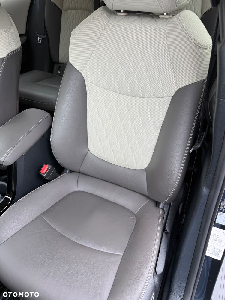 Toyota Corolla 1.8 Hybrid Executive - 15