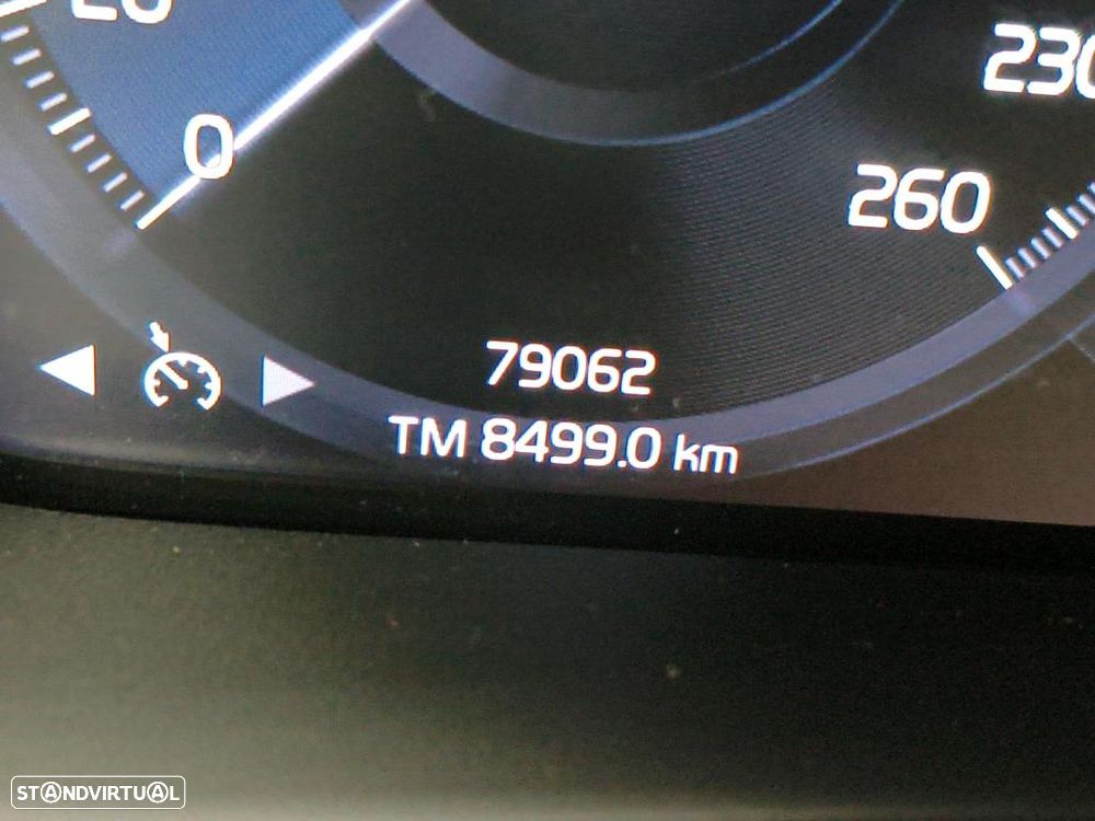 Volvo XC 40 1.5 T5 PHEV Core - 7