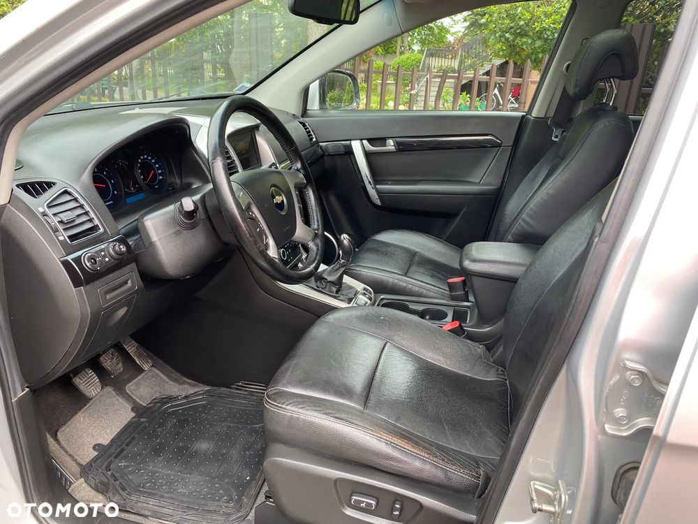 Chevrolet Captiva 2.2 TD AWD LTZ - 3