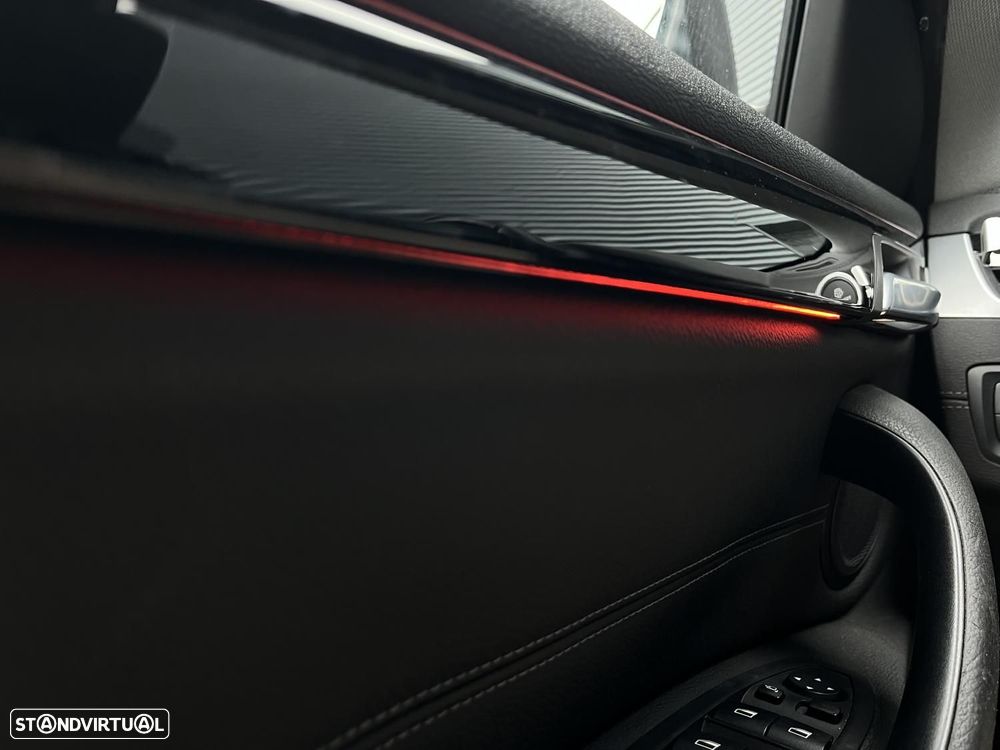 BMW X1 16 d sDrive Auto xLine - 16