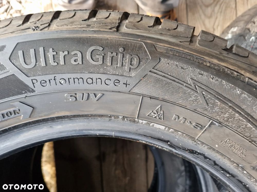 Opony Goodyear ULTRAGRIP PERFORMANCE+ SUV 215/65R17 99V 2023r,7,8/7mm super - 12