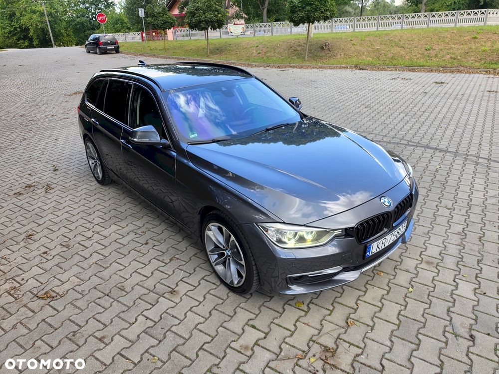 BMW Seria 3 318d Modern Line - 12