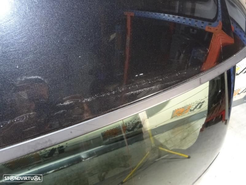 Mala BMW X5 E70 - 5