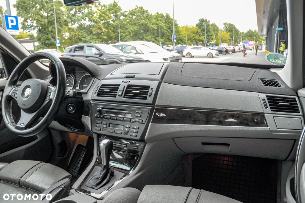 BMW X3 xDrive30i - 11