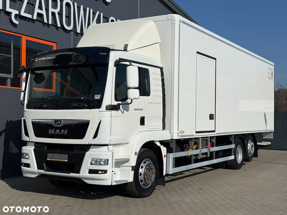 MAN TGM TGS TGX 26.320 chłodnia multitemperatura  22Epal // sypialka // oś skrętna - 2