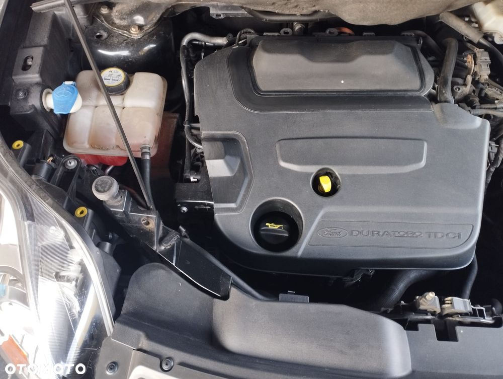 Ford Kuga 2.0 TDCi 4WD Titanium - 25