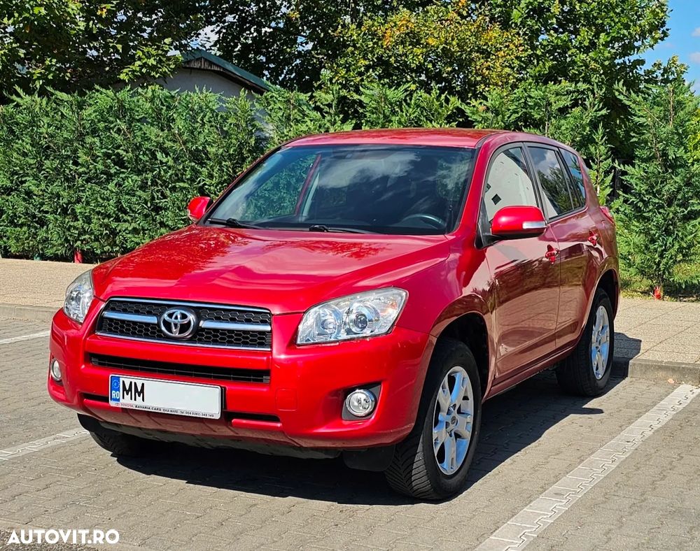 Toyota RAV4 2.2 D-4D Executive - 1