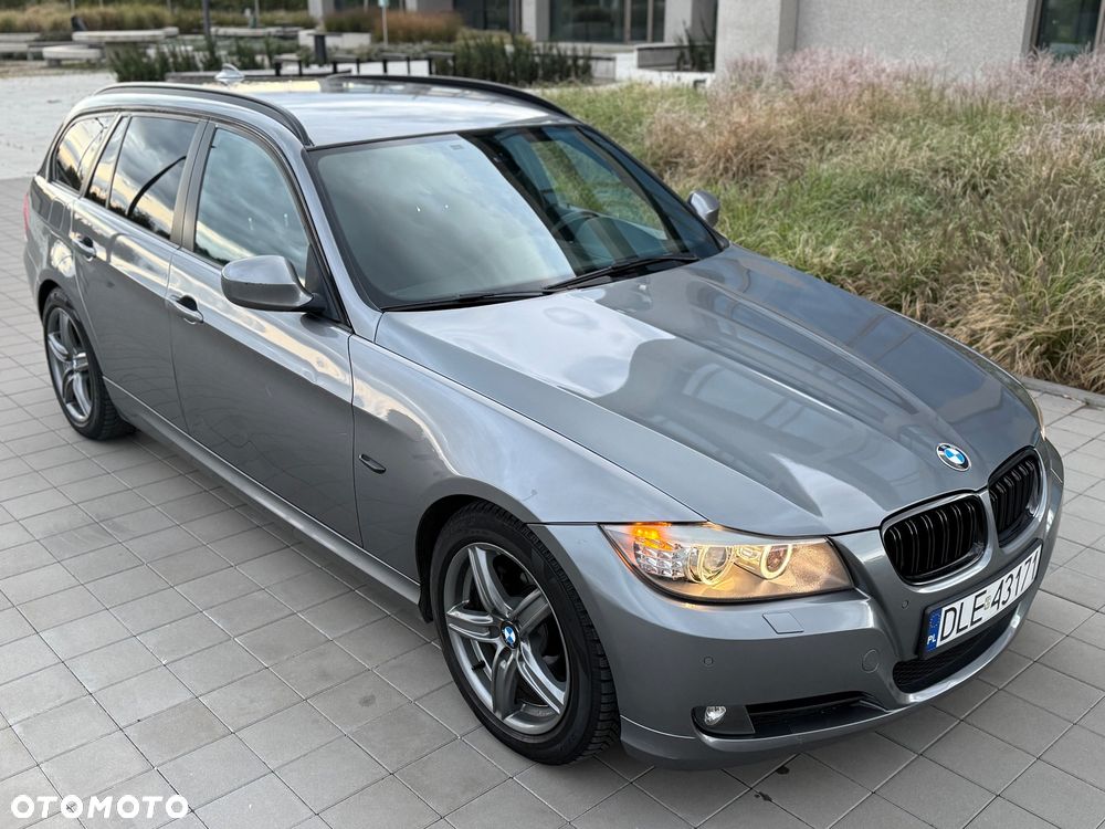 BMW Seria 3 - 1