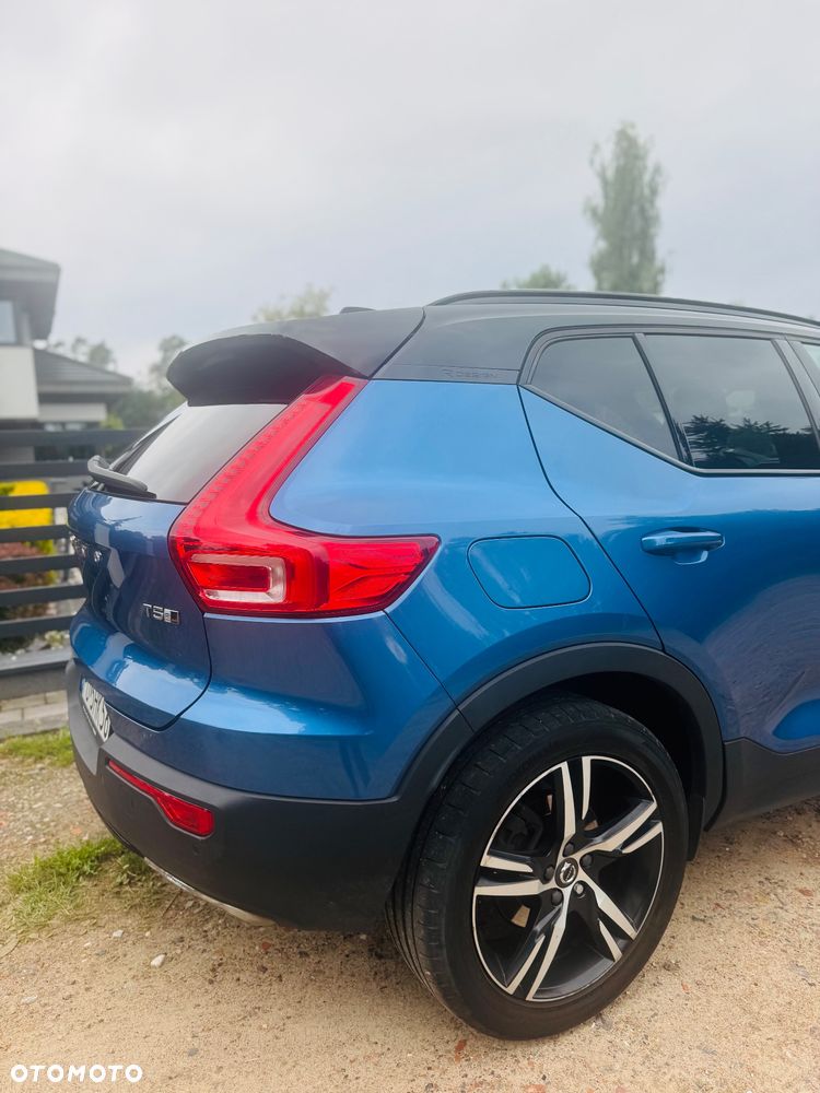 Volvo XC 40 T5 AWD Momentum Pro - 2