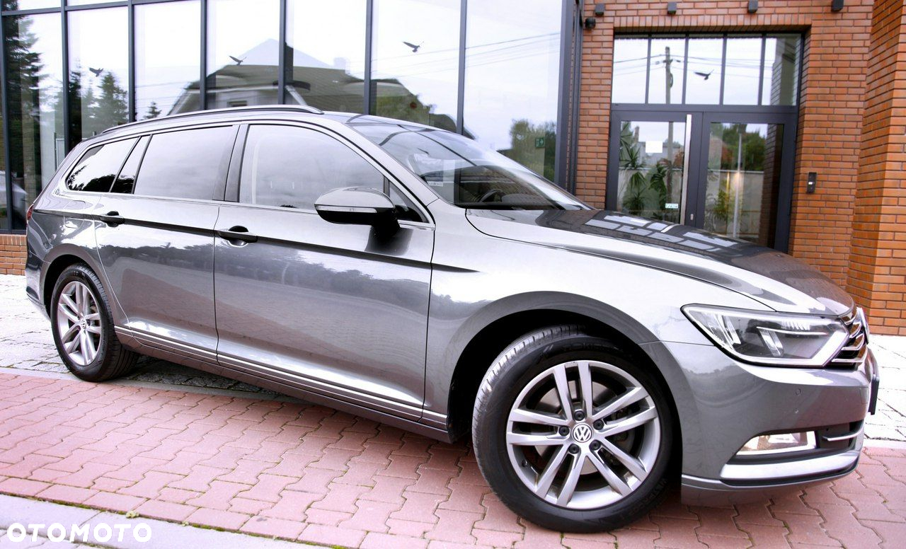 Volkswagen Passat - 27