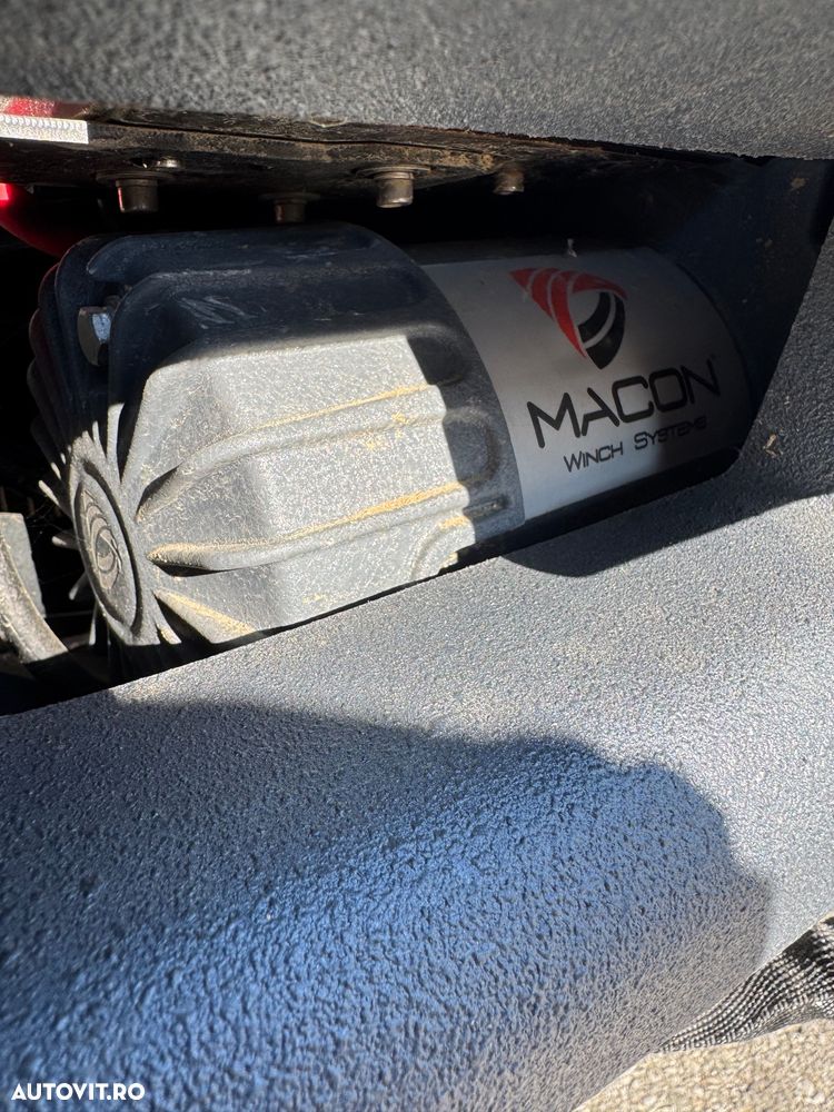 Toyota Land Cruiser - 19