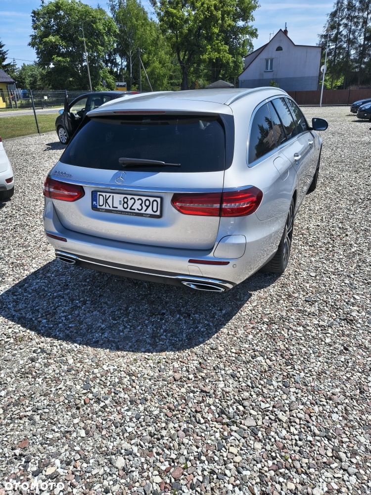 Mercedes-Benz Klasa E - 8