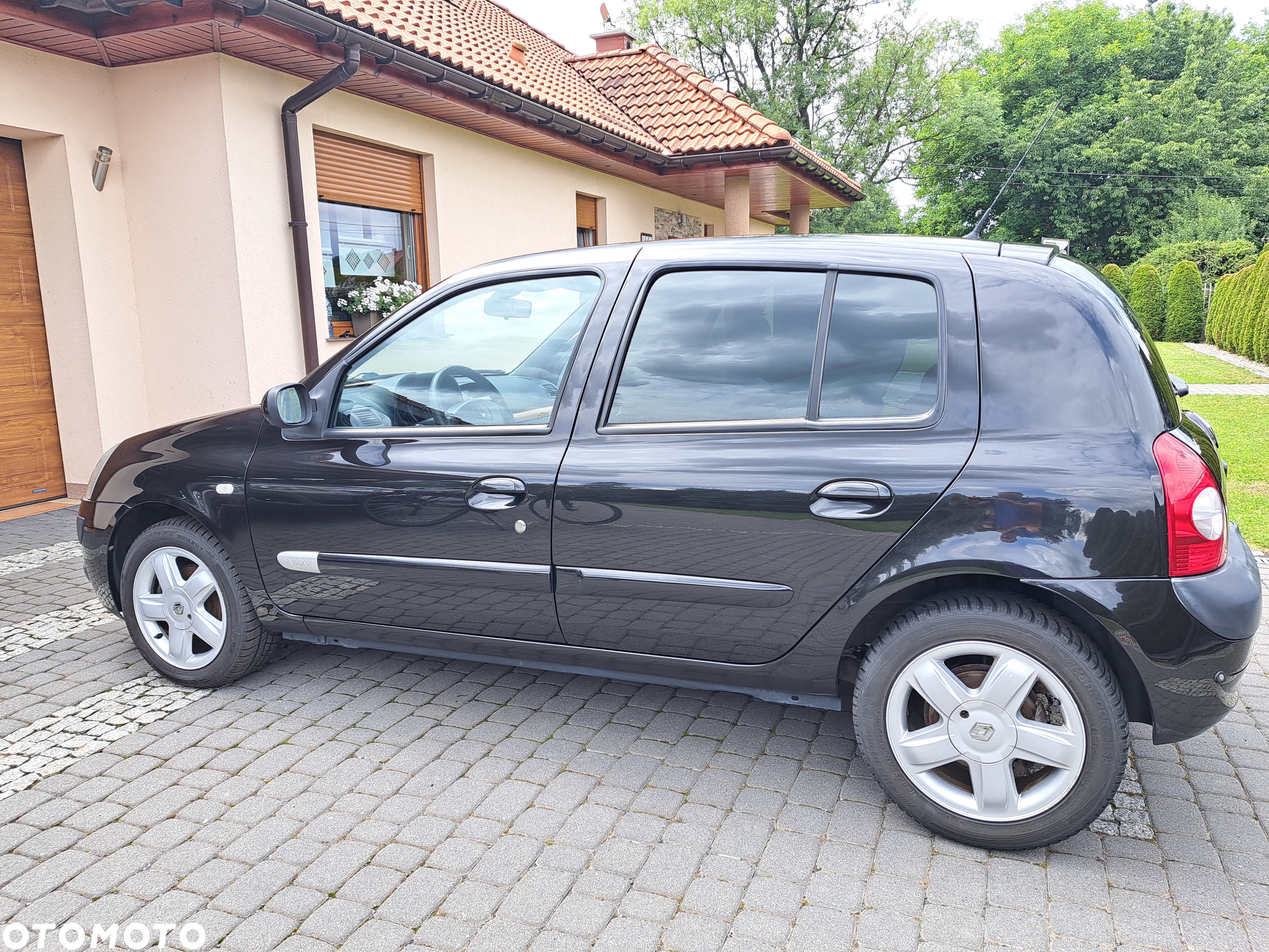Renault Clio 1.6 16V Initiale - 13