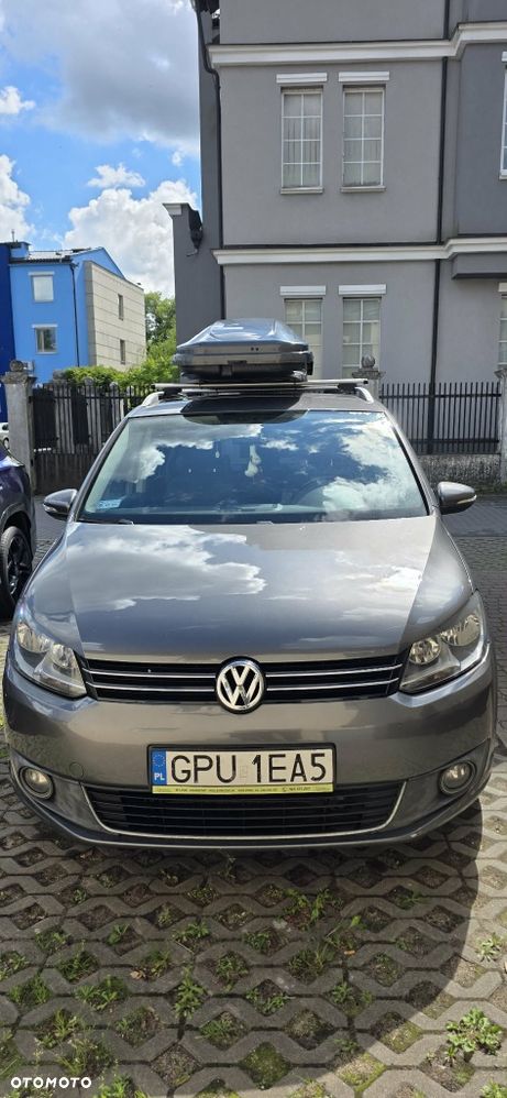 Volkswagen Touran - 1