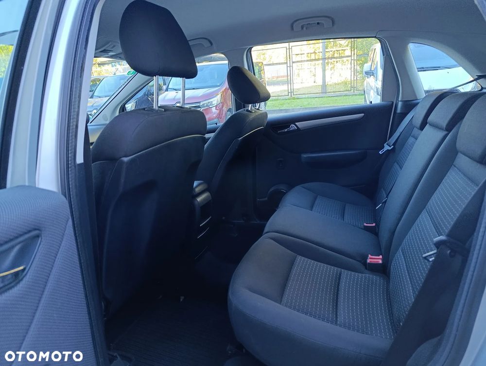 Mercedes-Benz Klasa B 150 BlueEFFICIENCY Flotte - 24