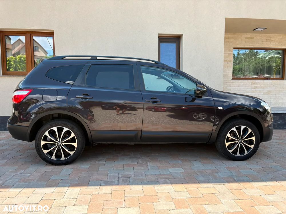 Nissan Qashqai 1.6 DCI 4 x 4 DPF Start/Stop tekna - 2