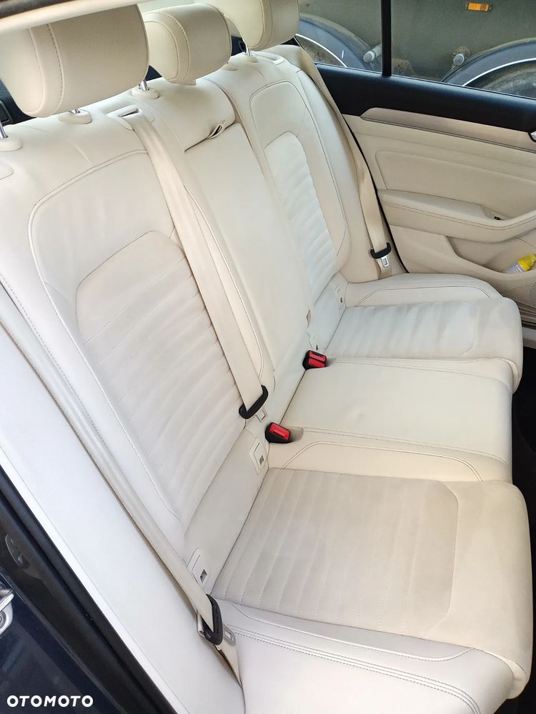 Volkswagen Passat 2.0 TDI BMT Highline DSG - 19