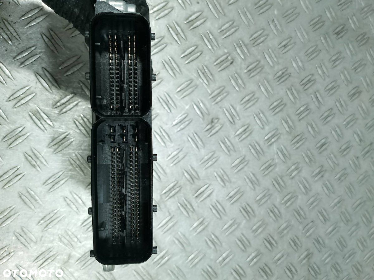 KOMPUTER,STEROWNIK AUDI A6 C6 03G906016HS 0281012557 - 3