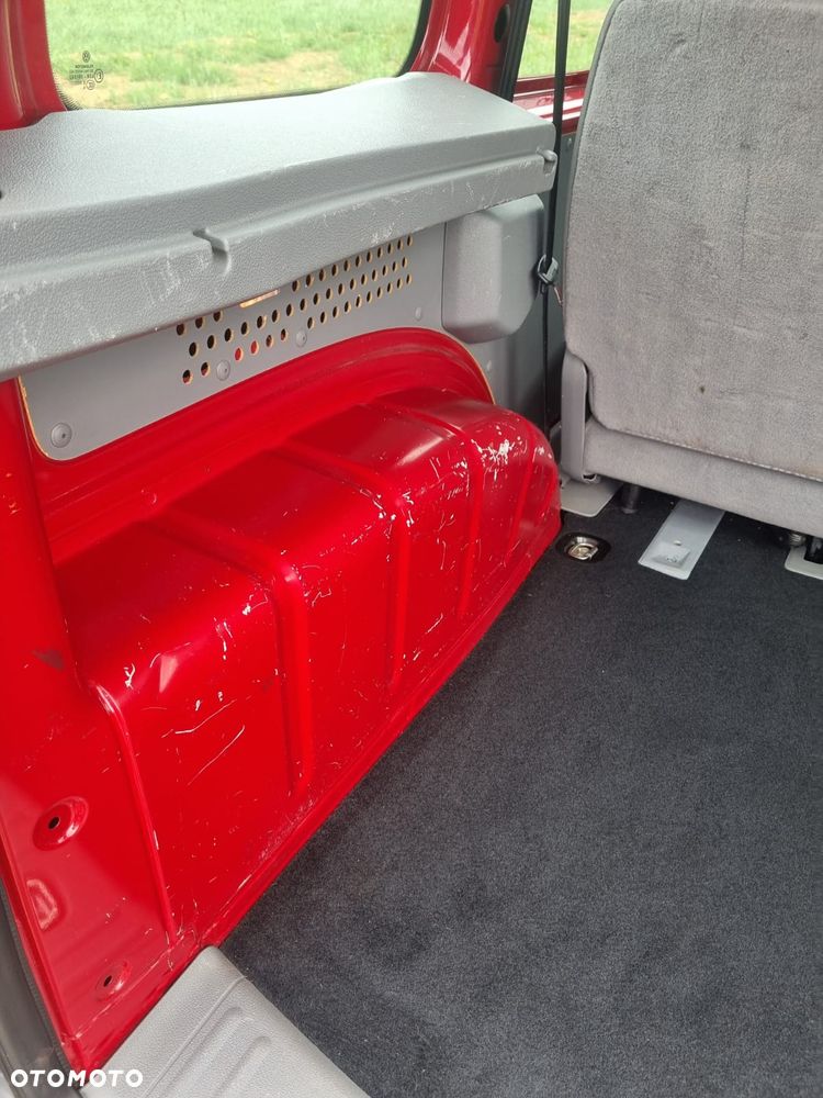Volkswagen Caddy - 7
