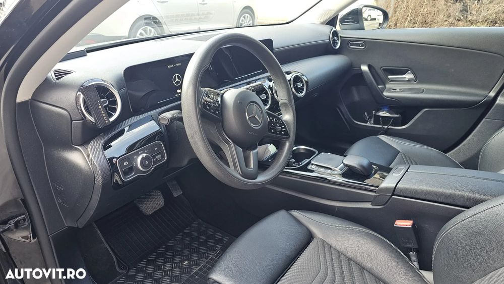 Mercedes-Benz A 250 e 8G-DCT - 10